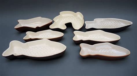 Fish Shaped Dishes .